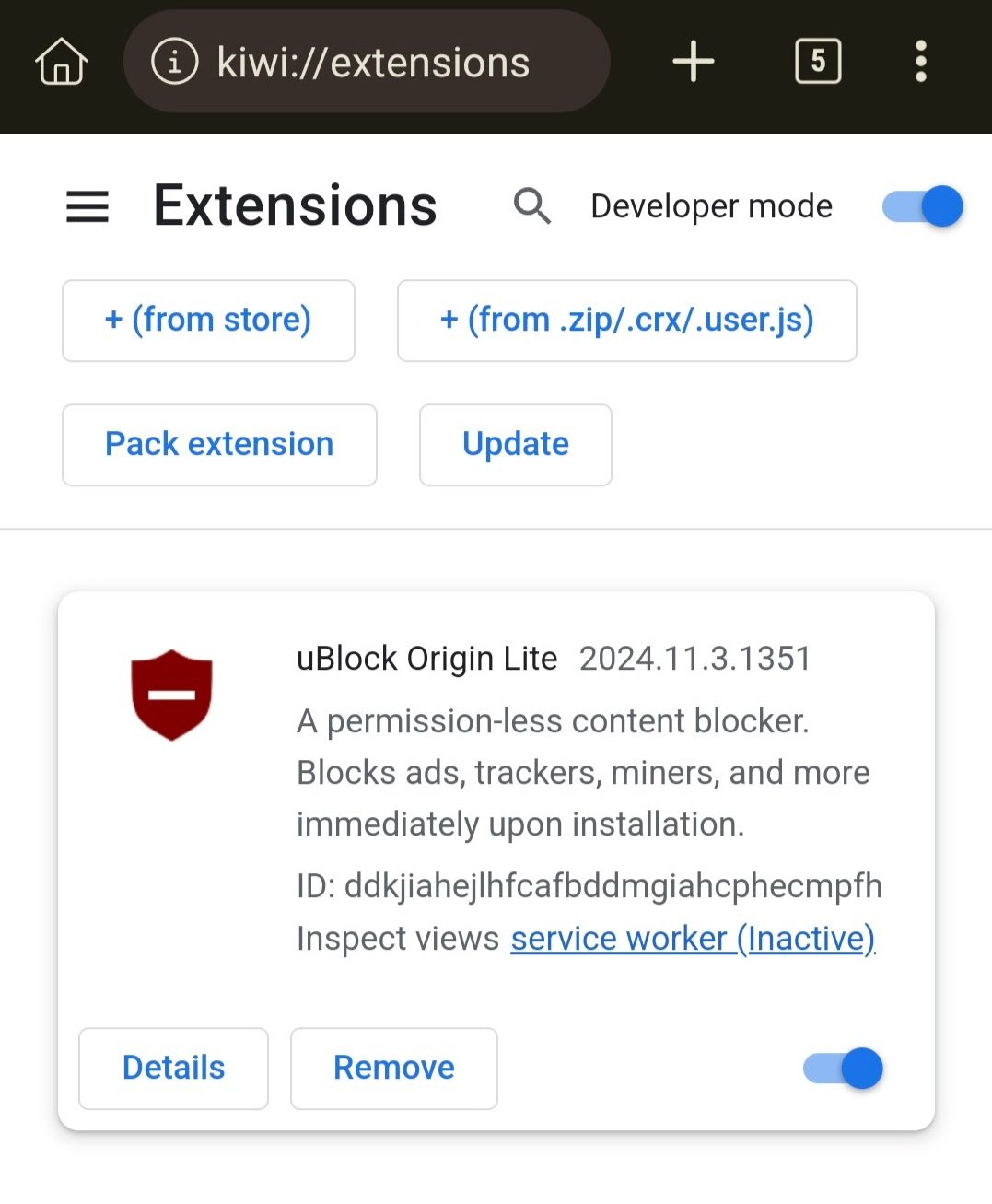 Kiwi Browser on Android extensions page.
