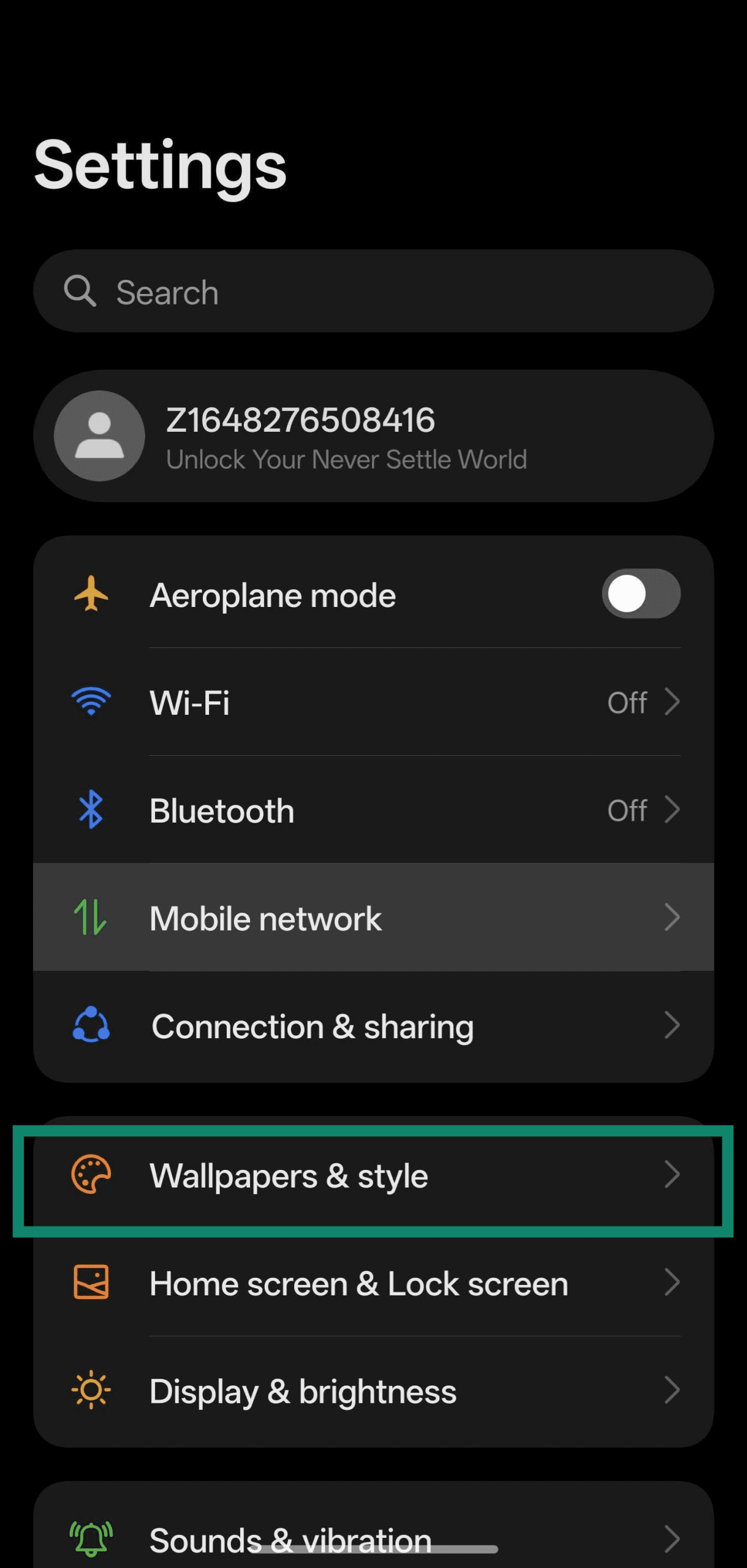 Screenshot showing how to access the Wallpapers & style menu from OnePlus' settings menu