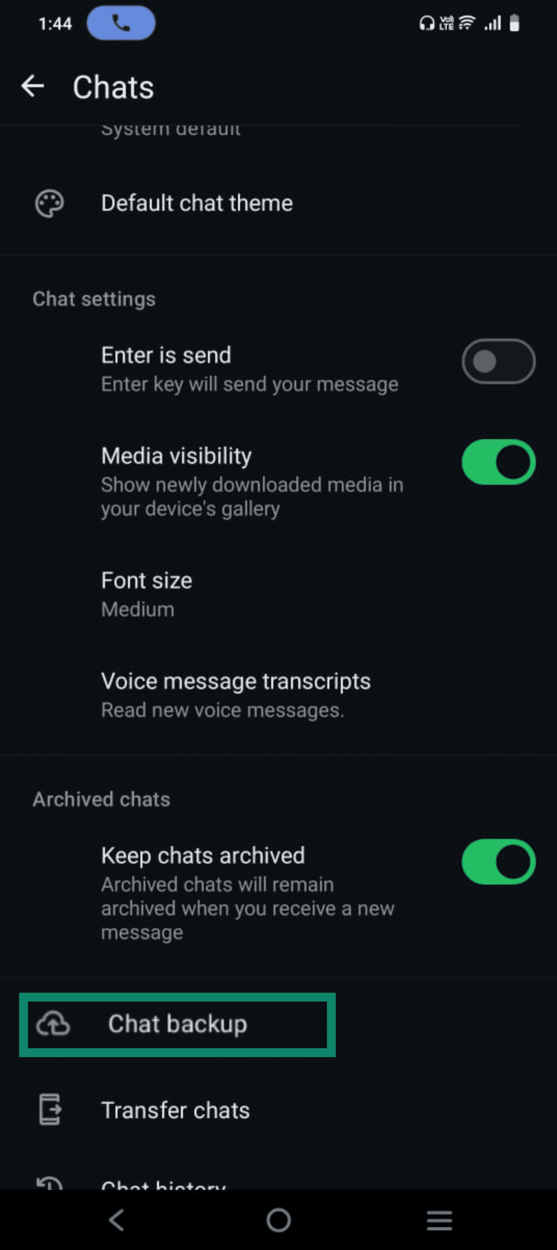 WhatsApp Chats settings screen with Chat backup option highlighted